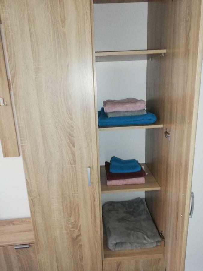 Rooms Jelena Zrenjanin Exterior photo
