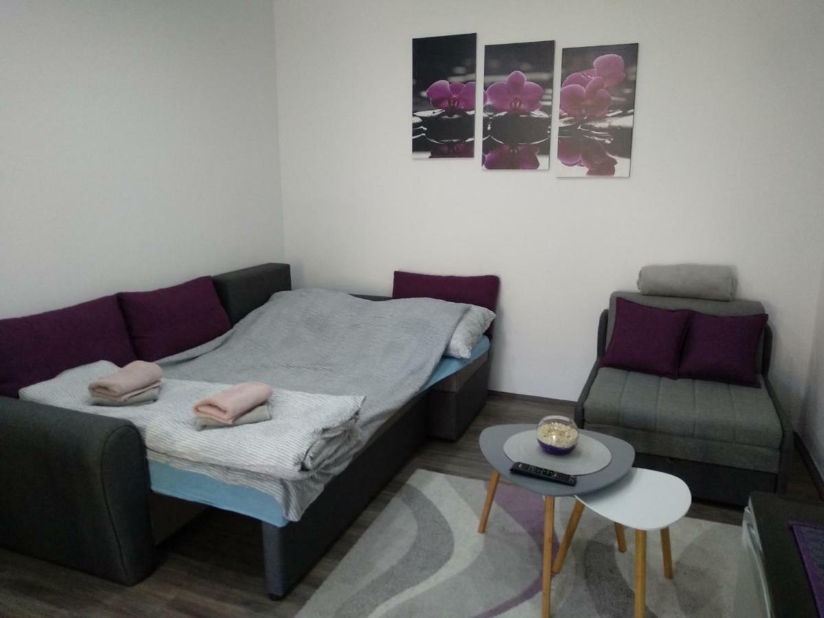 Rooms Jelena Zrenjanin Exterior photo
